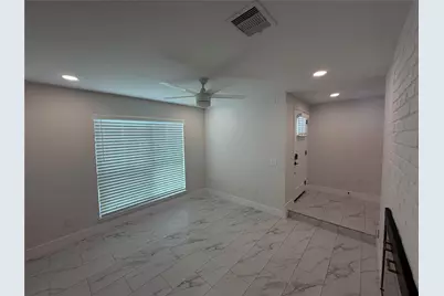 2218 Round Lake Dr Drive, Houston, TX 77077 - Photo 8