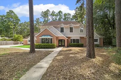 2702 Royal Circle Drive, Kingwood, TX 77339 - Photo 1