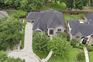 14 Bentley Park Ct, Houston, TX 77070 - Photo 2