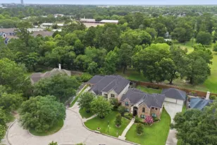 14 Bentley Park Ct, Houston, TX 77070 - Photo 4