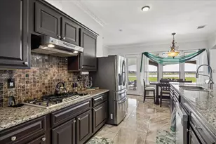 527 Lily Ln, Rosharon, TX 77583 - Photo 12
