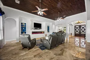 527 Lily Ln, Rosharon, TX 77583 - Photo 8