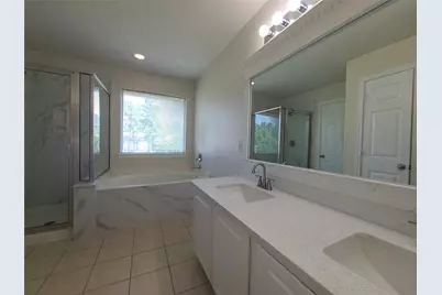 231 W Stedhill Loop, The Woodlands, TX 77384 - Photo 10
