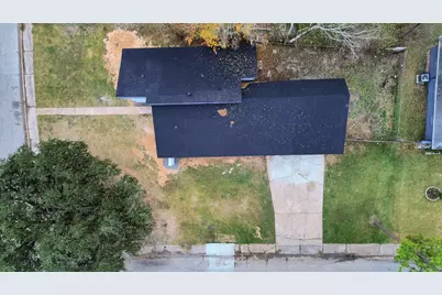 2626 Knotty Oaks Trail, Houston, TX 77045 - Photo 6