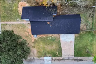 2626 Knotty Oaks Trail, Houston, TX 77045 - Photo 6