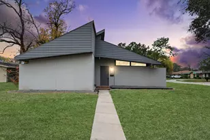 2626 Knotty Oaks Trail, Houston, TX 77045 - Photo 4