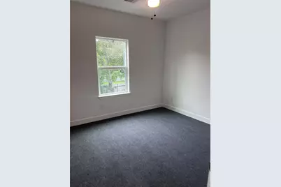 5814 Phillips Street #B, Houston, TX 77091 - Photo 6