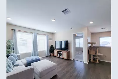 2901 Blossom Crest Way, League City, TX 77573 - Photo 6