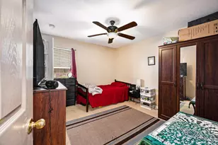 13807 Bonnetbriar Ln, Sugar Land, TX 77498 - Photo 16