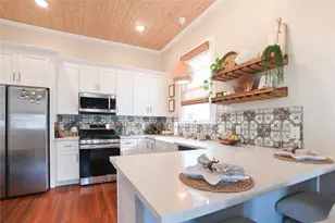 1816 Ave N, Galveston, TX 77550 - Photo 8