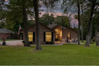 15022 Constellation Circle W, Willis, TX 77318 - Photo 2