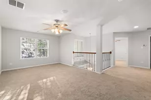 13726 Sandy Bend Ct, Houston, TX 77044 - Photo 32