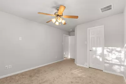 13726 Sandy Bend Court, Houston, TX 77044 - Photo 40