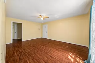 96 Burress St, Houston, TX 77022 - Photo 12