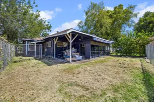 96 Burress St, Houston, TX 77022 - Photo 28