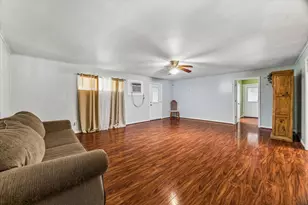 96 Burress St, Houston, TX 77022 - Photo 18
