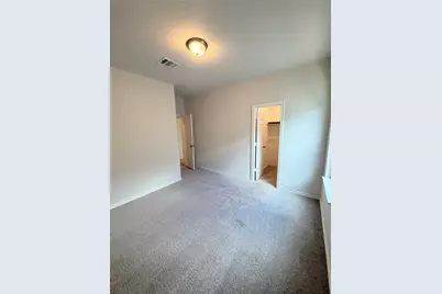 9026 Madera Road #B, Houston, TX 77078 - Photo 6