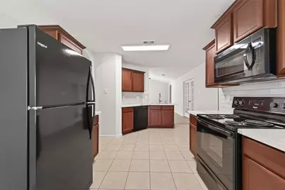 4918 Jagged Cliff Lane, Rosenberg, TX 77469 - Photo 4