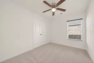 4918 Jagged Cliff Ln, Rosenberg, TX 77469 - Photo 18