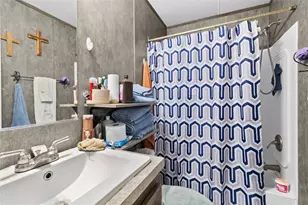 16596 Kingsbury Dr, Conroe, TX 77303 - Photo 10