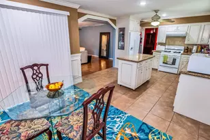 7919 Montglen Dr, Houston, TX 77061 - Photo 24