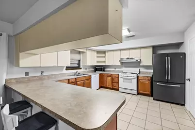 5206 Avenue P 1/2, Galveston, TX 77551 - Photo 14