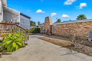 5206 Ave P 1/2, Galveston, TX 77551 - Photo 24