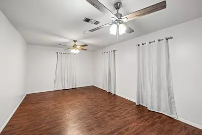 5206 Avenue P 1/2, Galveston, TX 77551 - Photo 40