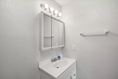 5206 Avenue P 1/2, Galveston, TX 77551 - Photo 30