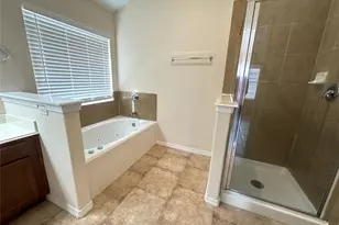 18922 Wellock Ln, Tomball, TX 77375 - Photo 16