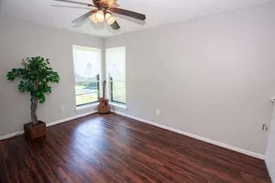 2711 Holly Springs Drive, Pearland, TX 77584 - Photo 6