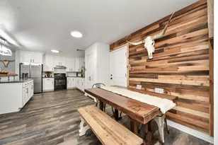 8435 Broadleaf Ave, Baytown, TX 77521 - Photo 12