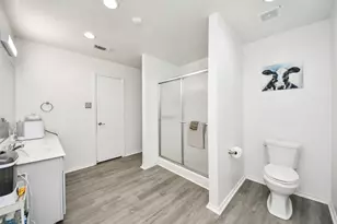 8435 Broadleaf Ave, Baytown, TX 77521 - Photo 20