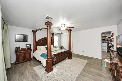 8435 Broadleaf Avenue, Baytown, TX 77521 - Photo 16