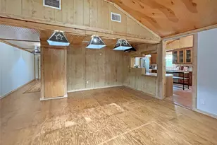 207 Arrowcrest Dr, Brookeland, TX 75931 - Photo 4