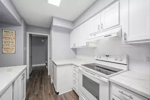 1371 Country Pl Dr, Houston, TX 77079 - Photo 16