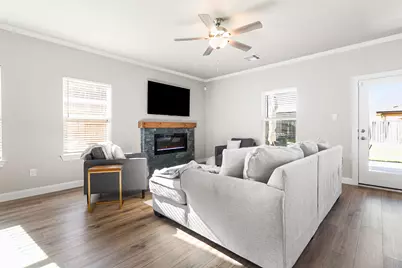 2104 Elrington Willow Lane, Pearland, TX 77089 - Photo 10