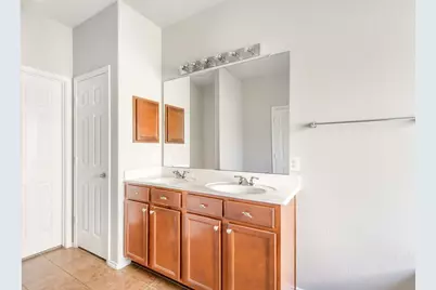 10414 Whisper Bluff Drive, Humble, TX 77396 - Photo 14