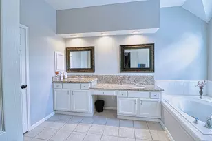 2123 Meadow Park Cir, Missouri City, TX 77459 - Photo 28