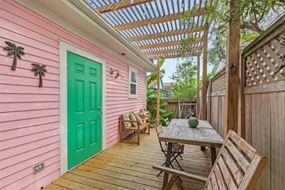 1301 15th Street, Galveston, TX 77550 - Photo 26