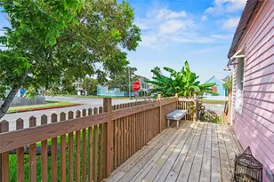 1301 15th St, Galveston, TX 77550 - Photo 6