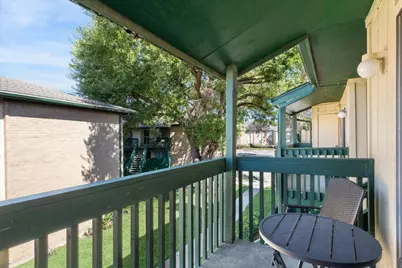 1516 Bay Area Boulevard #L8, Houston, TX 77058 - Photo 10