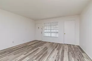 2350 Bering Dr, Houston, TX 77057 - Photo 6