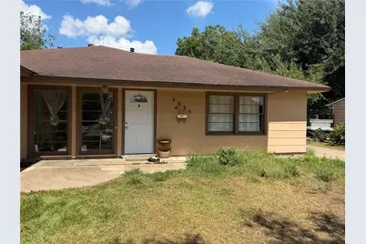 4039 Erby Street #B, Houston, TX 77087 - Photo 1