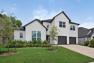 9722 Dani Lake Dr, Tomball, TX 77375 - Photo 2