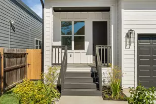 1103 E 37th St, Houston, TX 77022 - Photo 4