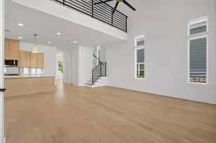 1103 E 37th St, Houston, TX 77022 - Photo 24