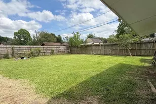 2208 7th St, Galena Park, TX 77547 - Photo 14