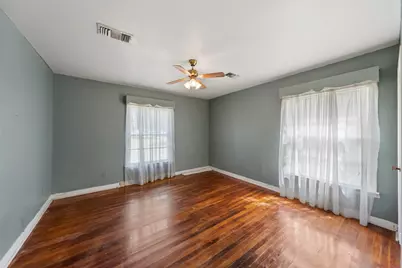 810 Main Street, Hempstead, TX 77445 - Photo 24