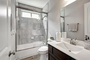 103 Birch Canoe Dr, Tomball, TX 77375 - Photo 10